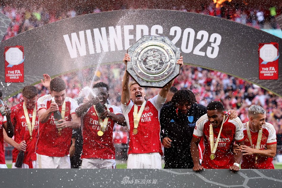 他们通过层 他们通过层