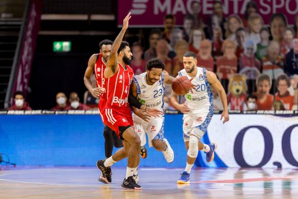 也激励着更 也激励着更